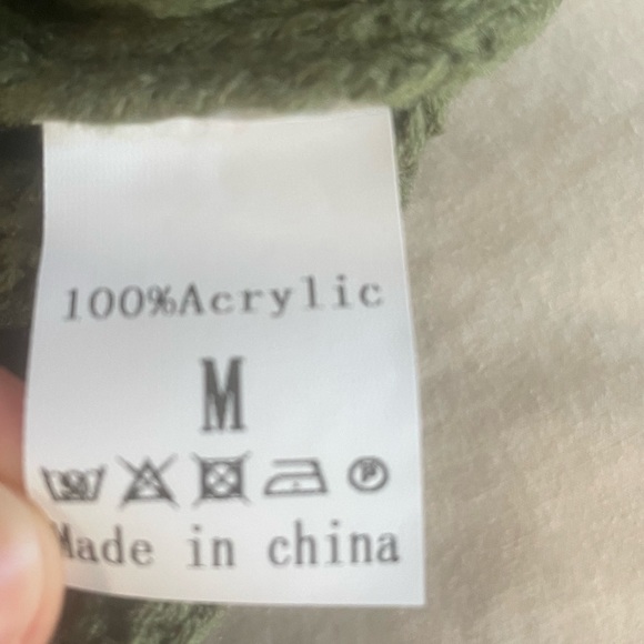 NWOT Cardigan - Picture 3 of 6